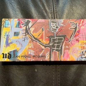 Urban Decay Jean Michel Basquiat Tenant Eyeshadow Palette COLORFUL